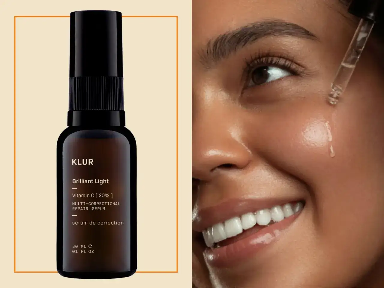 En flaska KLUR Brilliant Light serum med C-vitamin f&ouml;r hudv&aring;rd, bredvid en kvinna som ler och f&aring;r en droppe serum p&aring; kinden.